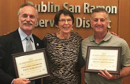 Members of the LAFCo accepting award